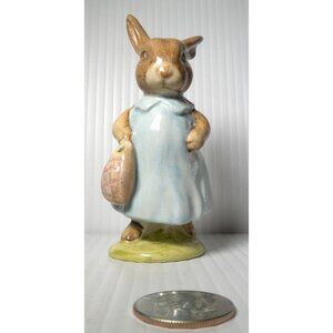 Beatrix Potters Vintage Rare Mrs. Flopsy Bunny Figurine Beswick England Hand-Pai